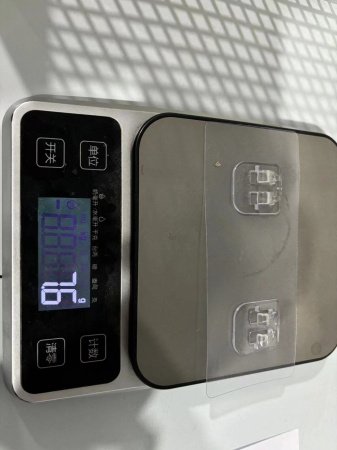 Угловая полка для ванной комнаты и кухни фотография