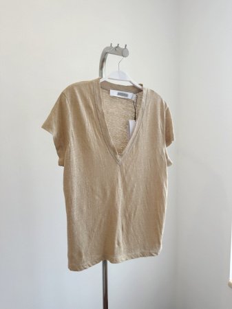 Футболка из льна с коротким рукавом и V-образным вырезом фото