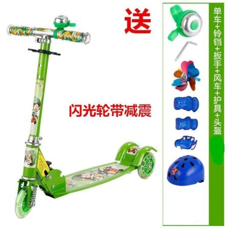 Детский трехколесный самокат фотография