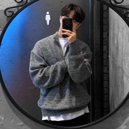 Мужская толстовка с высоким воротником и молнией фото