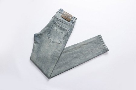 Мужские джинсы с монстром фото