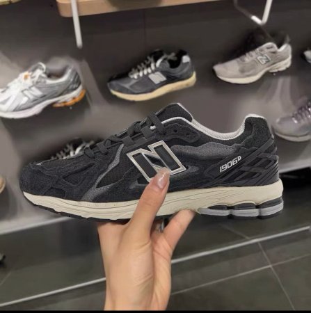 Кроссовки NB 1906R фотография