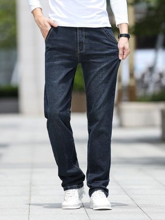 Мужские джинсы прямого кроя с карманами фото