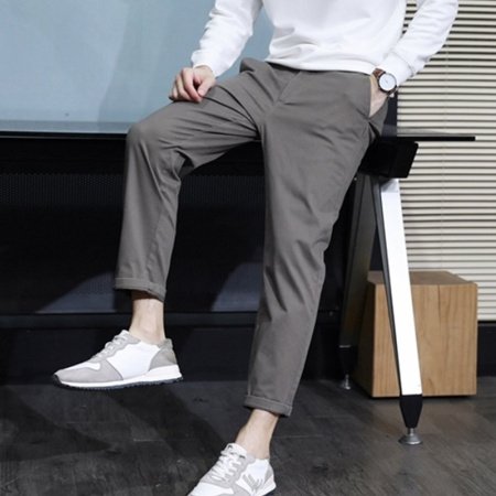 Мужские джинсы весеннего сезона изображение