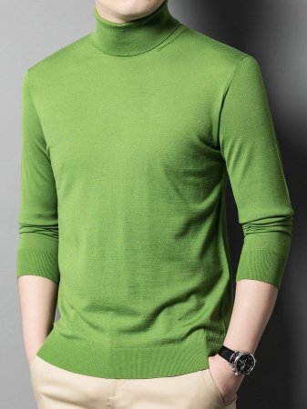 Мужской свитер из тонкой шерсти фото