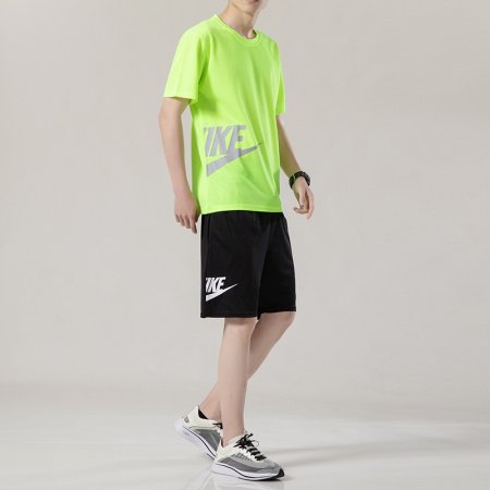 Комплект мужской спортивный для бега и фитнеса изображение