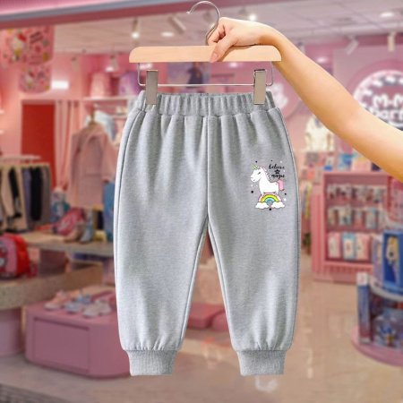 Детские спортивные брюки осенней коллекции 2024 фотография