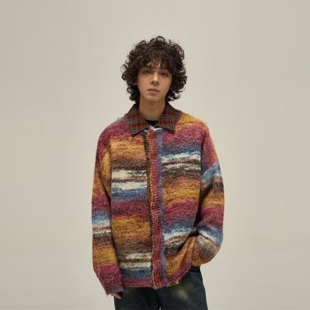 Ретро полосатый свитер с круглым вырезом фотография