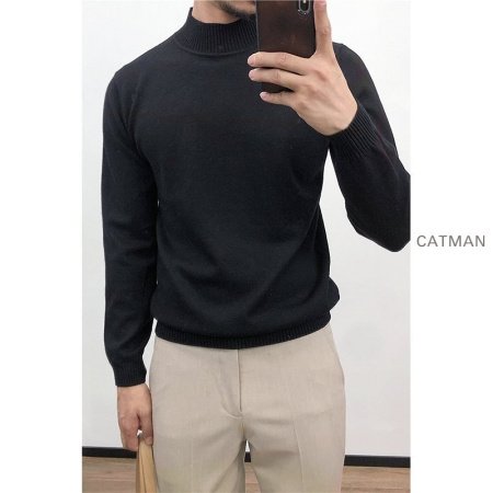 Мужской свитер с полувысоким воротником фотография