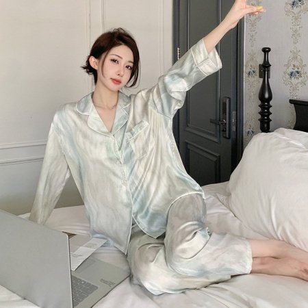 Женский пижамный комплект фотография