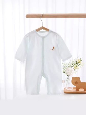 Летний комбинезон для младенцев изображение