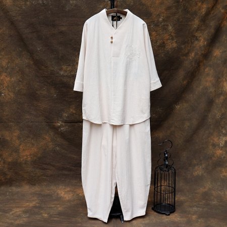 Китайский мужской костюм в стиле Чан с элементами древней китайской одежды фото