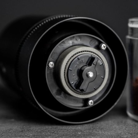 Портативная кофемолка USB изображение