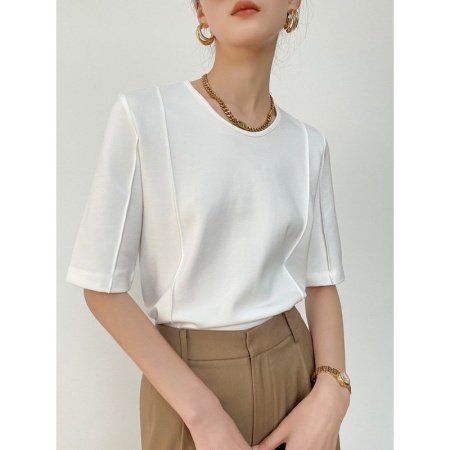 Летняя футболка из шелка и рома с короткими рукавами фотография