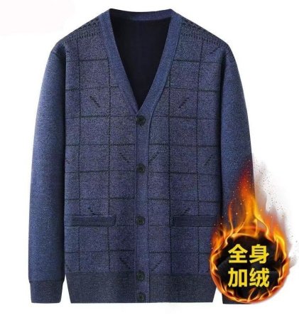 Мужской свитер с воротником V-образным фото