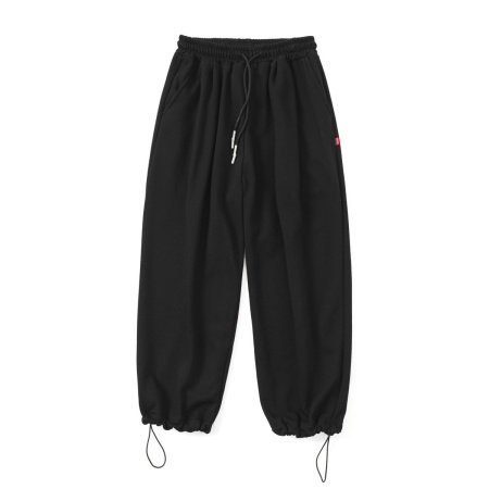 Мужские широкие джинсы в стиле ханбан с высокой посадкой фотография