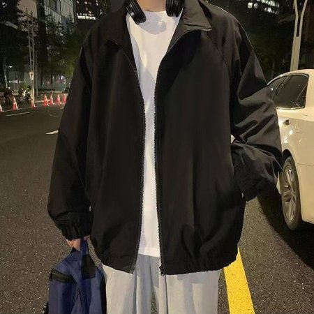 Мужская куртка ветровка в стиле хардкор фотография