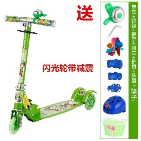 Детский трехколесный самокат фотография