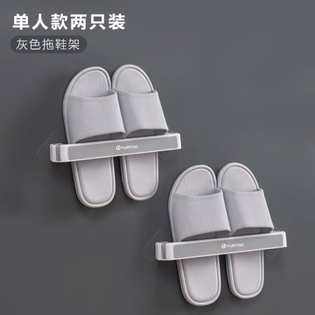 Полка для ванной комнаты и тапочки фото