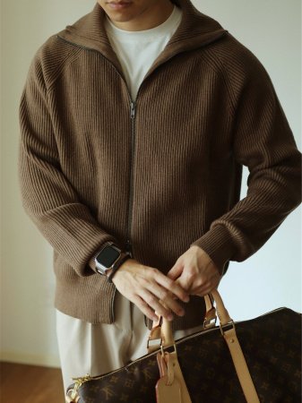 Мужская толстовка с молнией и высоким воротником изображение