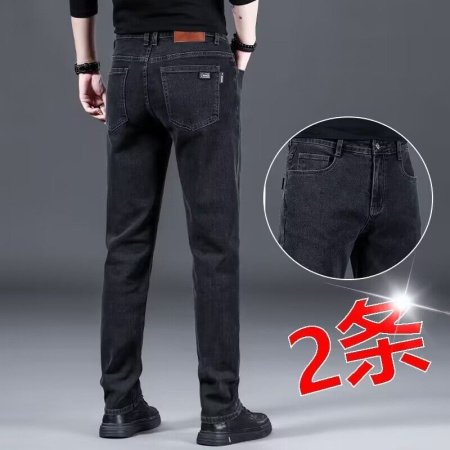 Мужские джинсы в стиле бизнес-кэжуал фото