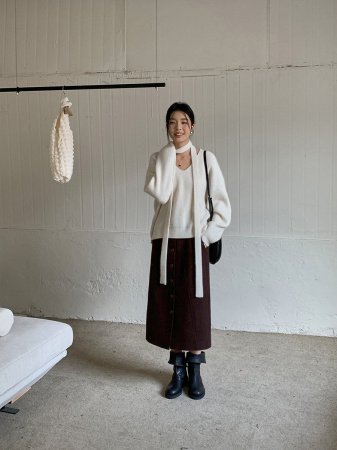 Шерстяная юбка с разрезом 2023 фотография