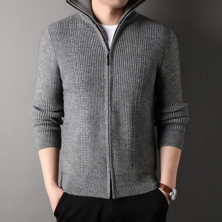 Мужская весенняя кофта с молнией фотография