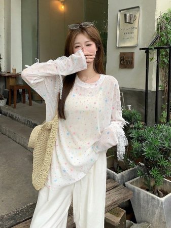 Летняя футболка с длинным рукавом и защитой от солнца фотография