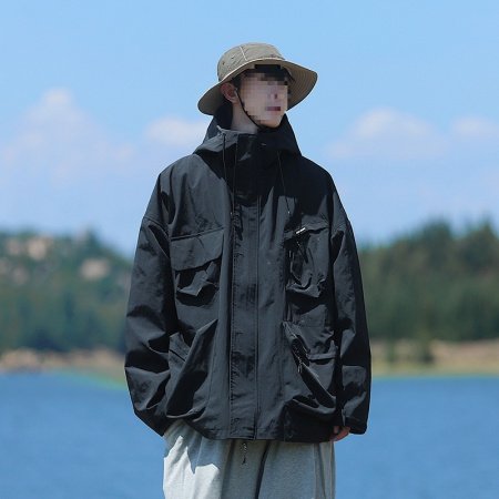 Ветровка военного стиля с капюшоном изображение