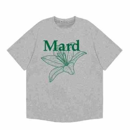 Футболка с коротким рукавом и принтом маленькой собачки фотография