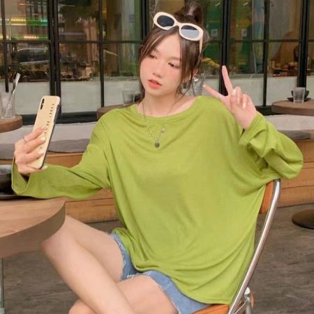 Футболка с длинным рукавом и защитой от солнца фото