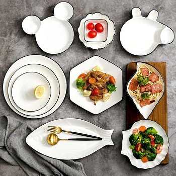 Керамическая посуда для сервировки стола фотография