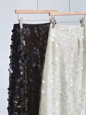 Вечерняя юбка с блестками и разрезом фотография