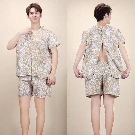 Одноразовый халат для сауны и купания фотография