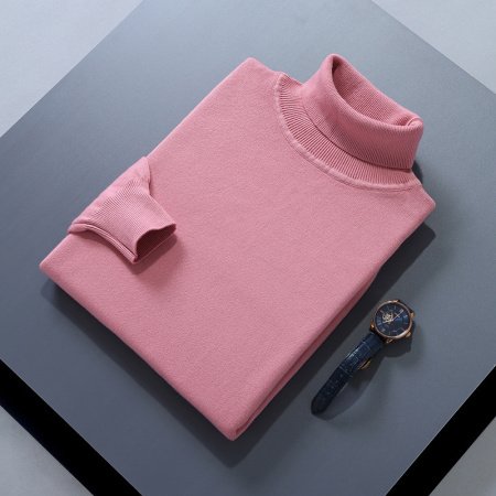 Мужской свитер с высоким воротником на осень и зиму изображение