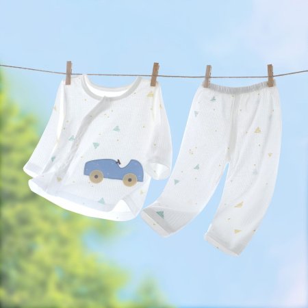 Детский комплект одежды из хлопка изображение