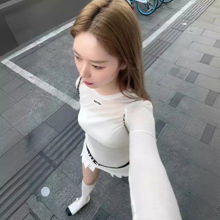 Miumiu Топ с длинным рукавом из шелка фото