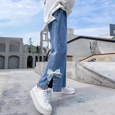 Детские джинсы с широкими штанинами фото