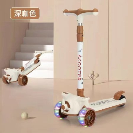 Детский складной самокат фотография