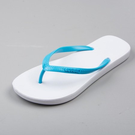 Летние женские шлепанцы из ПВХ изображение