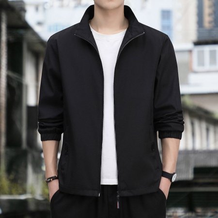 Мужская куртка с утеплением и защитой от ветра фото