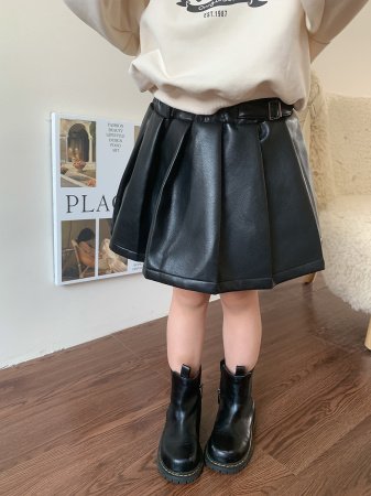 Детская куртка Вейау студио фотография