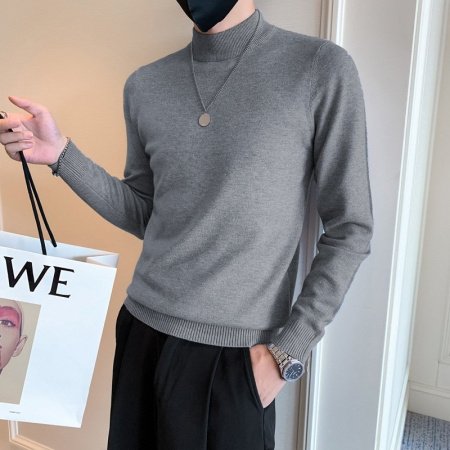 Мужской свитер с высоким воротником изображение