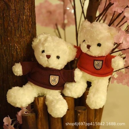 Мягкая игрушка Медведь в свитере изображение