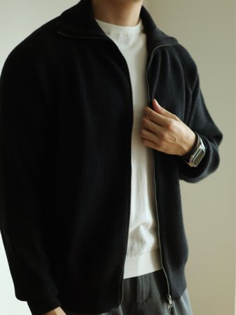 Мужская толстовка с молнией и высоким воротником изображение