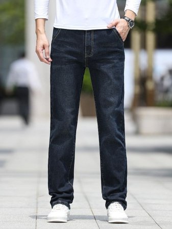 Мужские джинсы прямого кроя с карманами фото