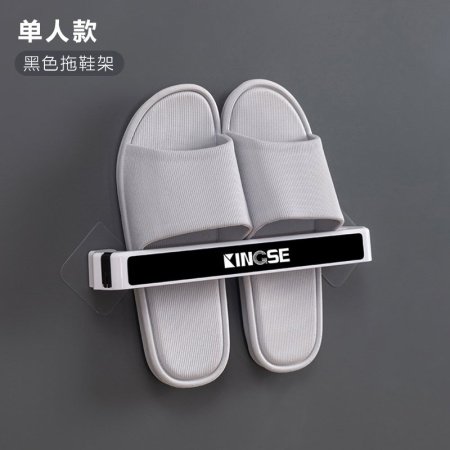 Полка для ванной комнаты и тапочки фото