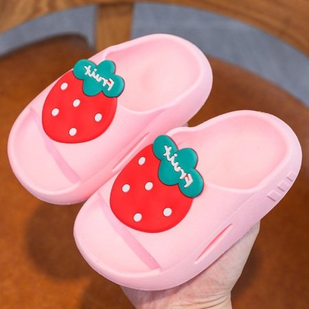 Детские тапочки с мультяшным рисунком изображение