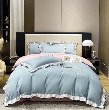 Постельное белье из чистого шелка фото