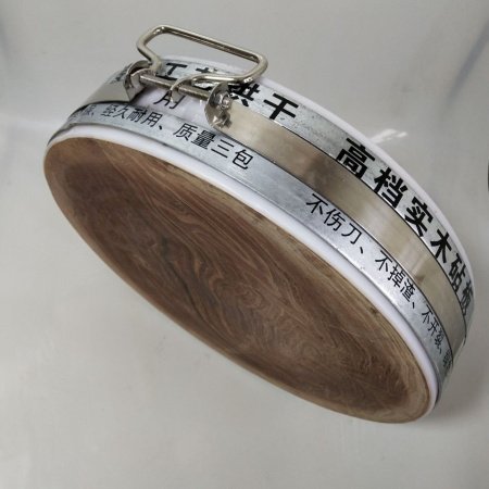 Доска для резки из красного ивового дерева изображение